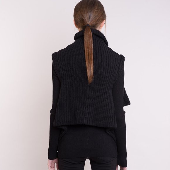 ANN DEMEULEMEESTER • Asymmetric Black Wool Ribbed Fisherman Sweater Vest FR 40 M - Picture 3 of 15